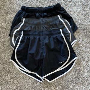 Bundle of Nike Dri-fit shorts - medium